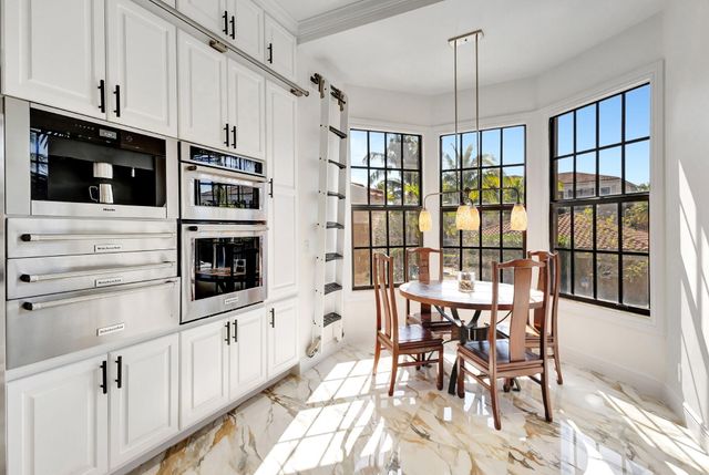 301 Del Sol Circle, Tequesta, FL 33469