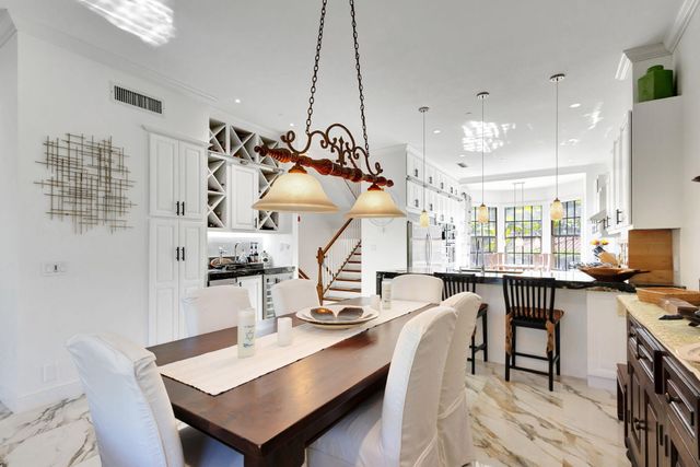 301 Del Sol Circle, Tequesta, FL 33469