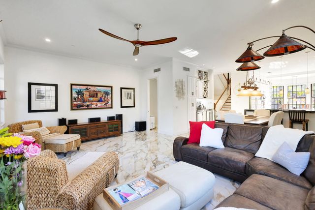 301 Del Sol Circle, Tequesta, FL 33469