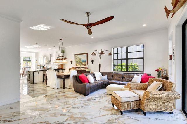 301 Del Sol Circle, Tequesta, FL 33469