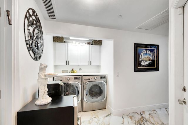 301 Del Sol Circle, Tequesta, FL 33469