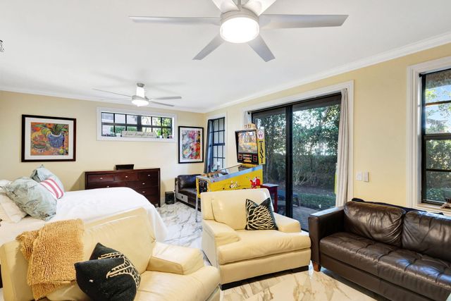 301 Del Sol Circle, Tequesta, FL 33469