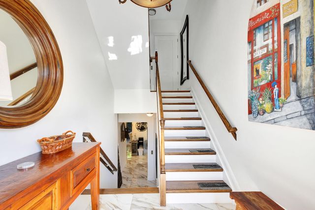 301 Del Sol Circle, Tequesta, FL 33469