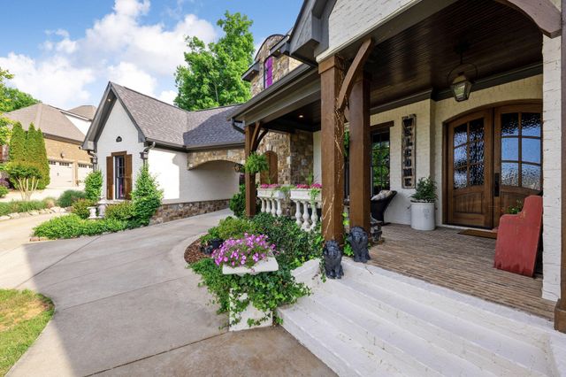 7890 Lexsaturno Lane, Ooltewah, TN 37363