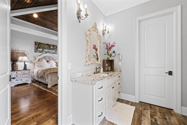 7890 Lexsaturno Lane, Ooltewah, TN 37363