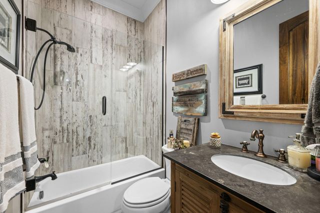 7890 Lexsaturno Lane, Ooltewah, TN 37363