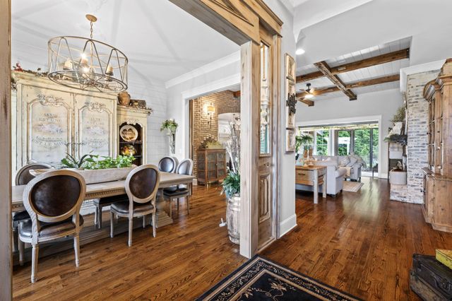 7890 Lexsaturno Lane, Ooltewah, TN 37363