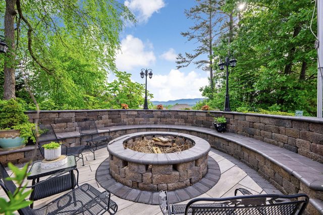 7890 Lexsaturno Lane, Ooltewah, TN 37363
