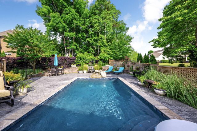 7890 Lexsaturno Lane, Ooltewah, TN 37363