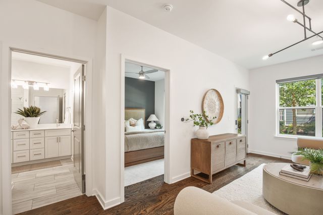 1677 54th Ave N Apt 124, Nashville, TN 37209