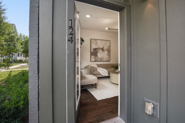 1677 54th Ave N Apt 124, Nashville, TN 37209