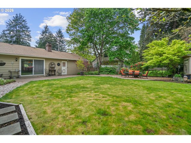 17555 DEEMAR Way, Lake Oswego, OR 97035