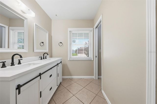 917 ALABAMA WOODS LANE, Orlando, FL 32824