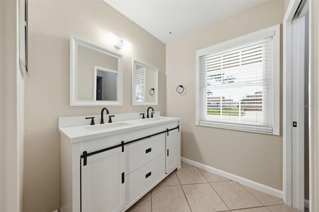 917 ALABAMA WOODS LANE, Orlando, FL 32824