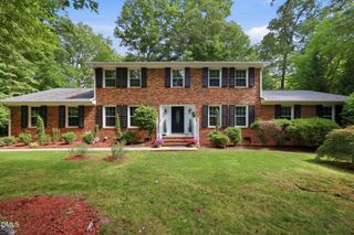 100 Moray Court, Cary, NC 27511