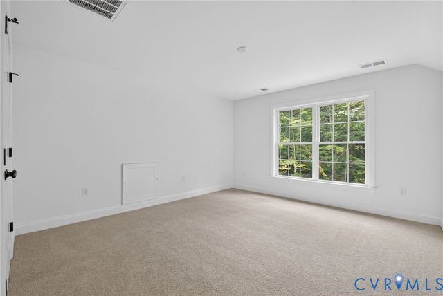 15232 Johns Trace Cir, Montpelier, VA 23192