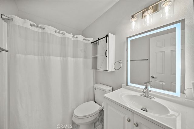 28347 Connie Court, Canyon Country, CA 91387