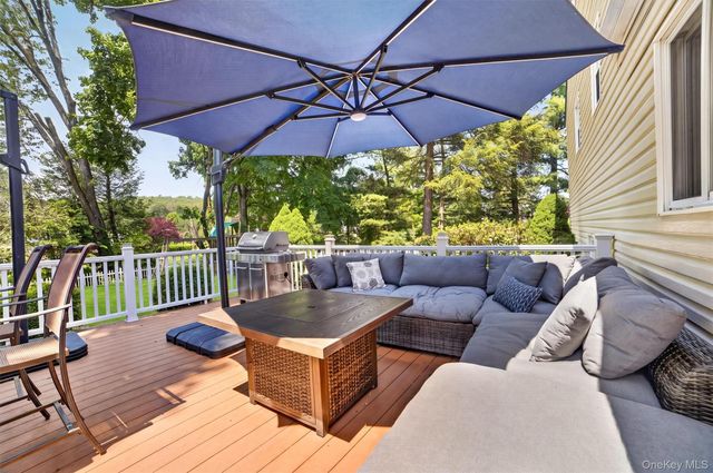 2435 Susan Court, Yorktown Heights, NY 10598