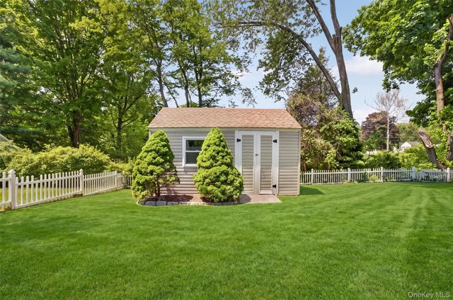 2435 Susan Court, Yorktown Heights, NY 10598