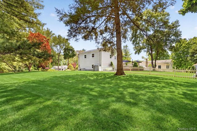 2435 Susan Court, Yorktown Heights, NY 10598