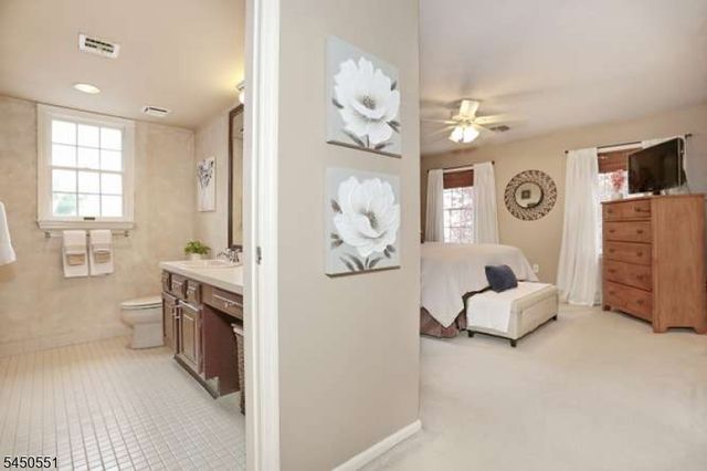 101 Quartz Ln 101, Paterson City, NJ 07501