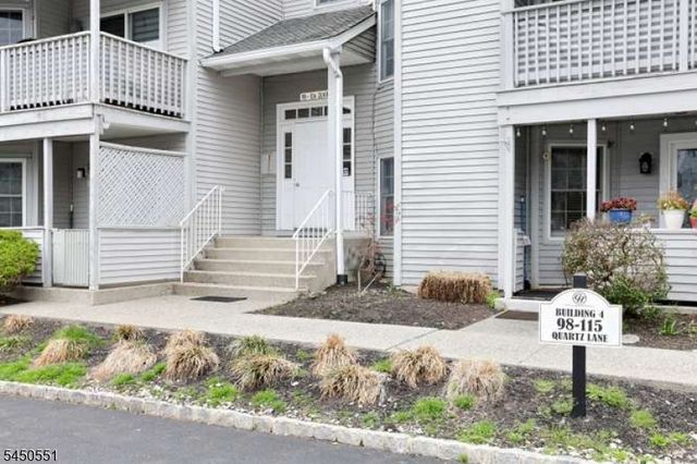 101 Quartz Ln 101, Paterson City, NJ 07501
