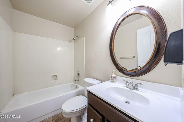 3897 E DOUGLAS Loop, Gilbert, AZ 85234