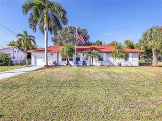 914 NE 2nd AVE, Cape Coral, FL 33909