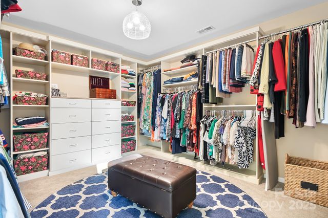 9044 Spanish Wells Court, Tega Cay, SC 29708