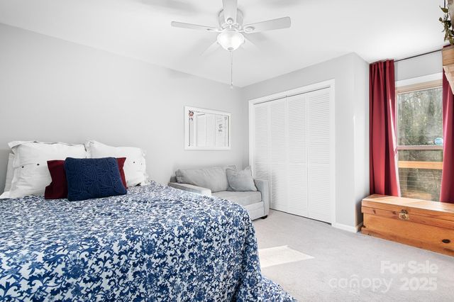 9044 Spanish Wells Court, Tega Cay, SC 29708