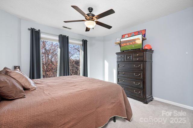 9044 Spanish Wells Court, Tega Cay, SC 29708