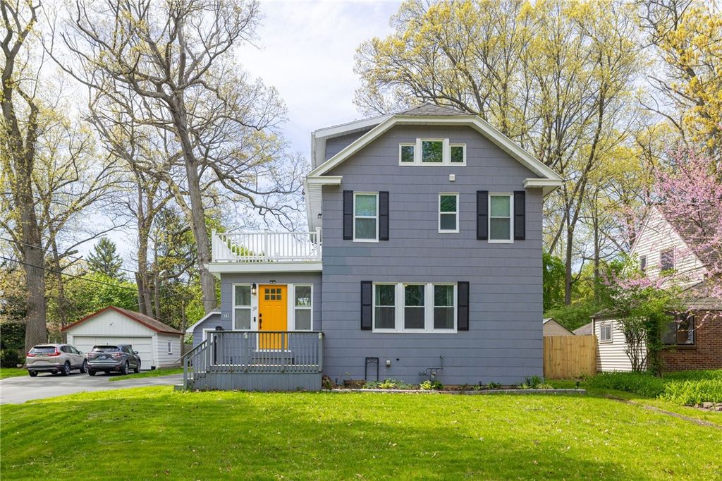 29 West Boulevard Parkway, Rochester, NY 14612