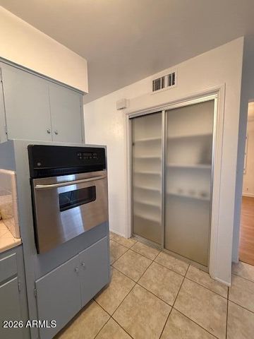 7201 N 21ST Avenue, Phoenix, AZ 85021