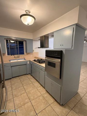 7201 N 21ST Avenue, Phoenix, AZ 85021