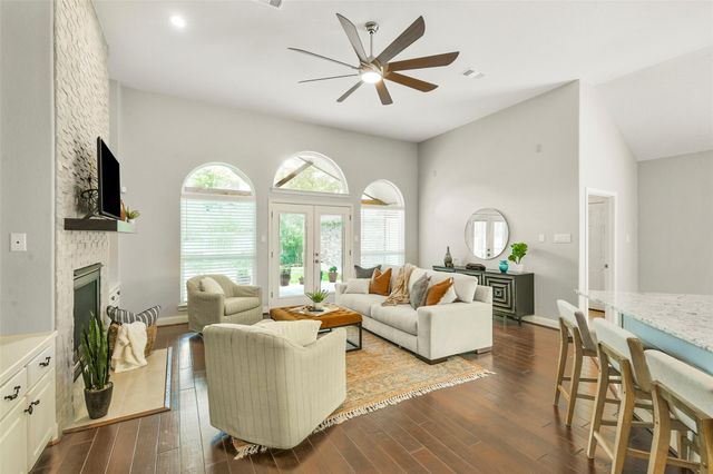 1310 Lambourne Circle Dr, Spring, TX 77379