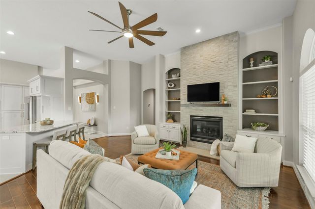 1310 Lambourne Circle Dr, Spring, TX 77379