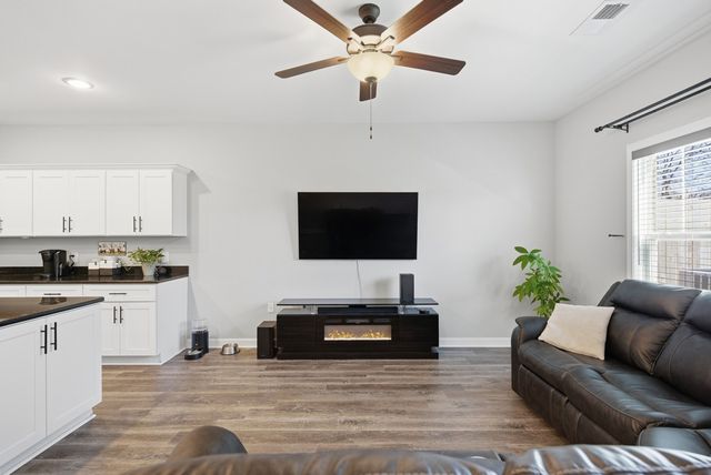 1279 Bluebird Rd, Lebanon, TN 37087