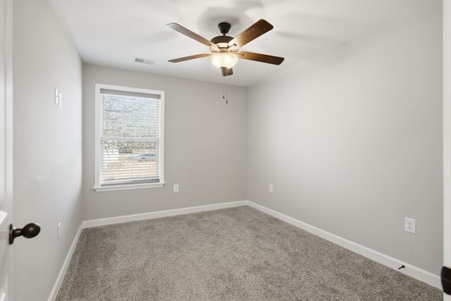 1279 Bluebird Rd, Lebanon, TN 37087