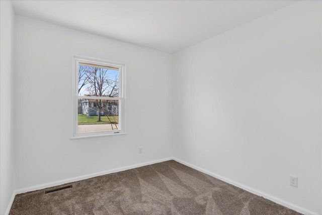 2043 Linway Drive, Beloit, WI 53511