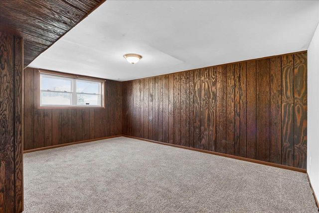 2043 Linway Drive, Beloit, WI 53511