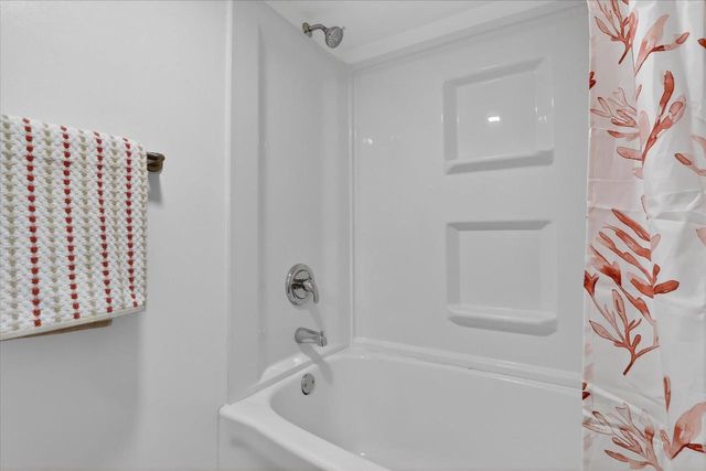 2043 Linway Drive, Beloit, WI 53511