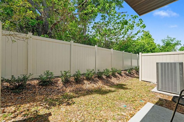 6203 DAERR RIDGE STREET, Zephyrhills, FL 33542