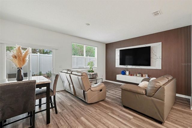 6203 DAERR RIDGE STREET, Zephyrhills, FL 33542