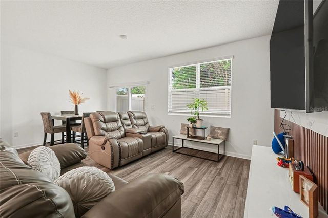 6203 DAERR RIDGE STREET, Zephyrhills, FL 33542