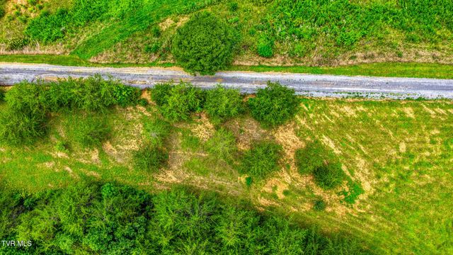 201 Early Branch Road, Rogersville, TN 37857