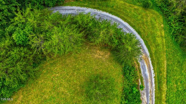 201 Early Branch Road, Rogersville, TN 37857