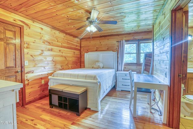 201 Early Branch Road, Rogersville, TN 37857