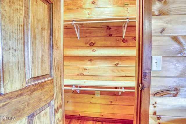 201 Early Branch Road, Rogersville, TN 37857