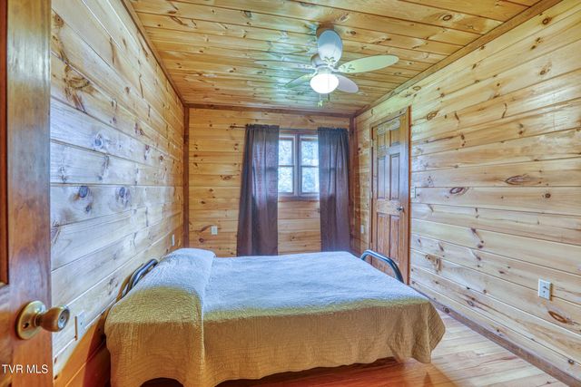 201 Early Branch Road, Rogersville, TN 37857