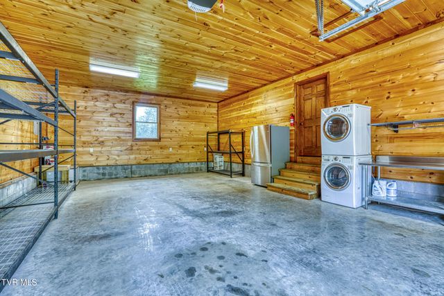 201 Early Branch Road, Rogersville, TN 37857